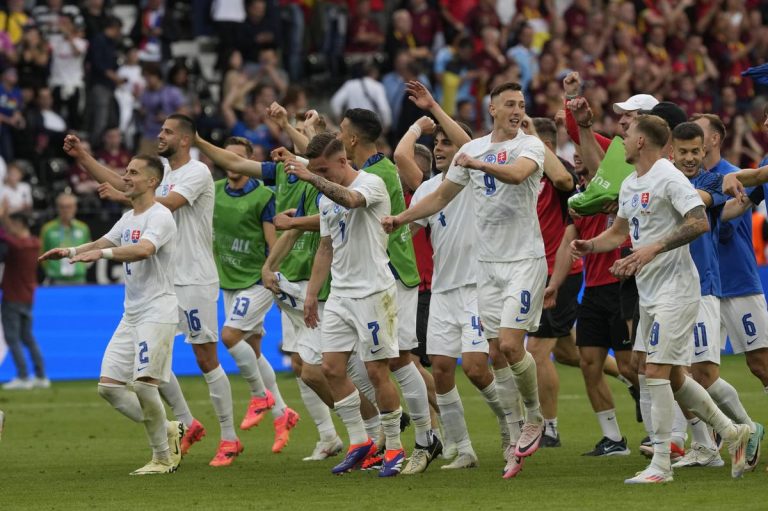 1718800222_Belgium-vs-Slovakia-Euro-2024-highlights-in-pictures-BEL-0-1.jpg