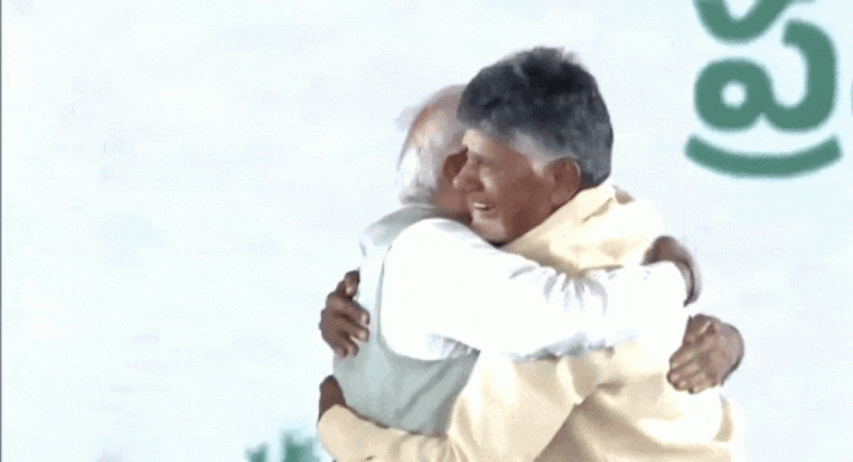 After-oath-emotional-Chandrababu-Naidu-gets-long-hug-pat-on.jpg