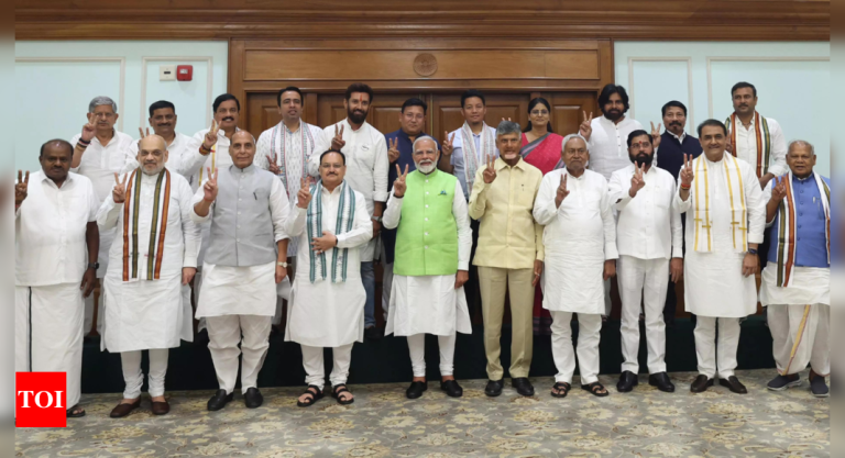 Modi-elected-NDA-leader-to-be-sworn-in-as-PM.jpg