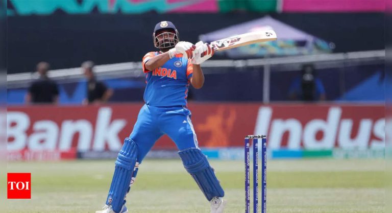 Play-it-at-Times-Square-Rishabh-Pant-trolls-witch-pitch.jpg