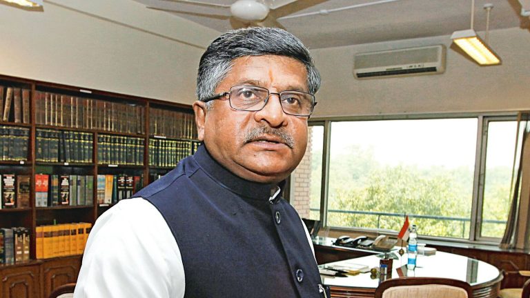 Ravi_Shankar_Prasad_1718099575730_1718099575925.jpg