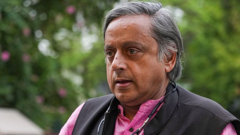 Shashi_Tharoor_1717499237407_1719144301630.jpg