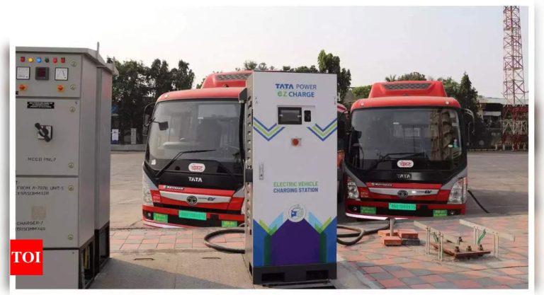 Tata-Power-installs-over-140-charging-points-for-Mumbai-EVs.jpg