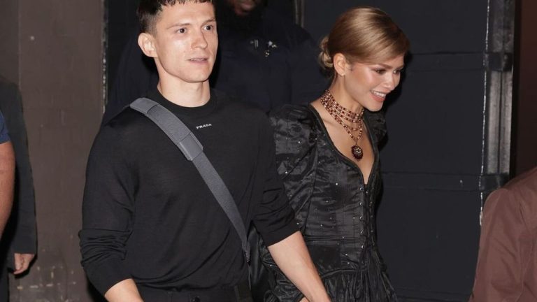 Zendaya-Stepped-Out-with-Beau-Tom-Holland-in-a-Vivenne-Westwood-SS23-RTW-look-a-Romeo-and-Juliet-Press-Event-1.jpg