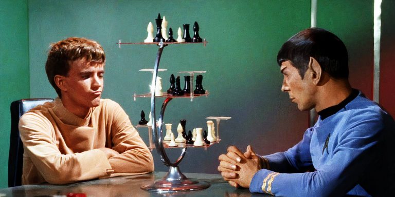 spock-and-charlie-play-3d-chess.jpg