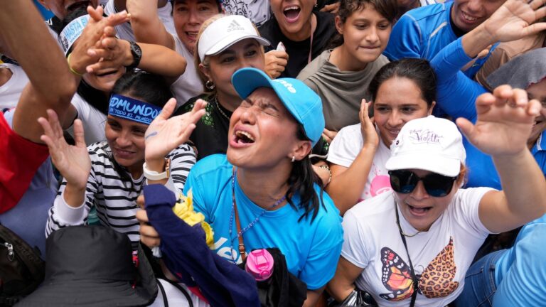 AP-PHOTOS-Venezuelans-rally-ahead-of-election-many-see-as.jpg