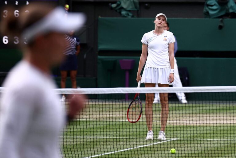 Barbora-Krejcikova-beats-Elena-Rybakina-to-reach-Wimbledon-final.jpg