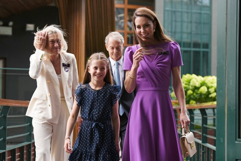 Kate-Middleton-joined-by-Princess-Charlotte-at-Wimbledon-amid-cancer.jpg