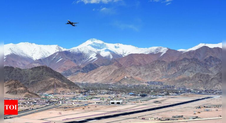 Leh-At-36°c-‘cold-Desert-Leh-Too-Hot-For-Flights.jpg