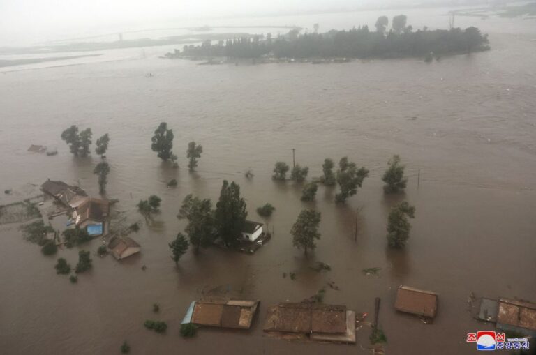 North-Koreas-Kim-‘inspects-flood-response-as-thousands-evacuated-from.JPG