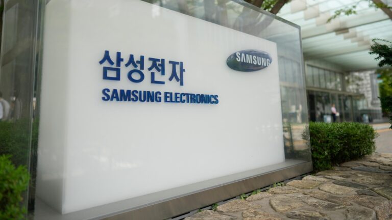 Samsung-Electronics-workers-announce-indefinite-strike.jpg