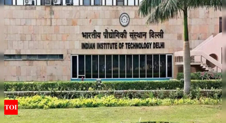 Urban-Flooding-IIT-Delhi-develops-IITD-Aab-Prahari-app-for.jpg