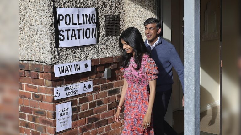 Voting-begins-in-UK-polls-future-of-Rishi-Sunak-as.jpg