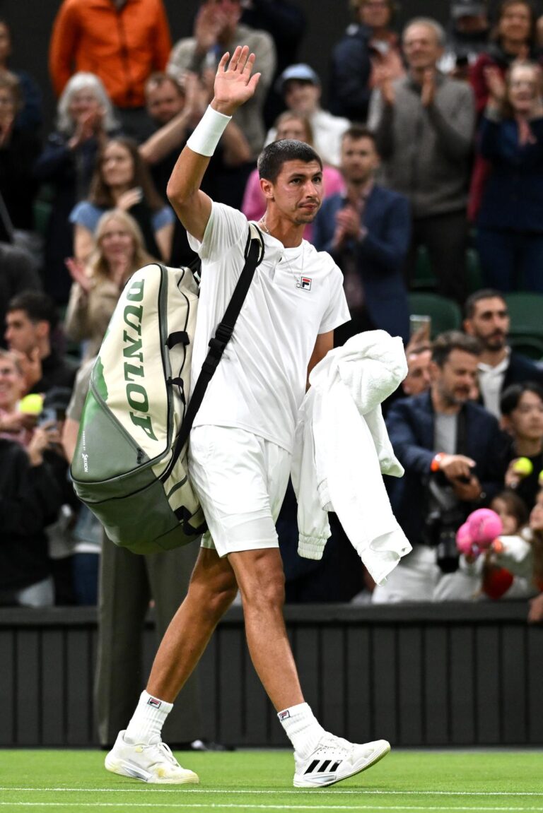 Wimbledon-2024-Djokovic-overcomes-slow-start-to-ease-past-Popyrin.jpg