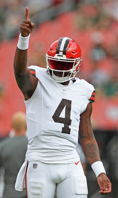 Cleveland Browns quarterback Deshaun Watson (4) gestures before an NFL preseason football game at Cleveland Browns Stadium, Saturday, Aug. 10, 2024, in Cleveland, Ohio.