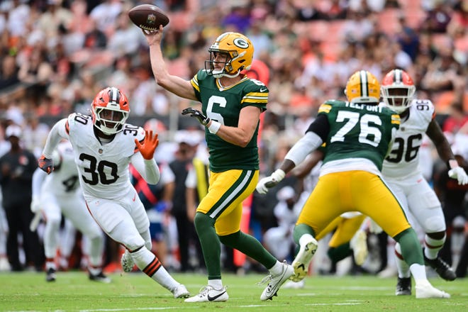 Aug 10, 2024; Cleveland, Ohio, USA; Green Bay Packers quarterback Sean Clifford (6) throws a pass against the Cleveland Browns during the first quarter at Cleveland Browns Stadium. Mandatory Credit: Ken Blaze-USA TODAY Sports