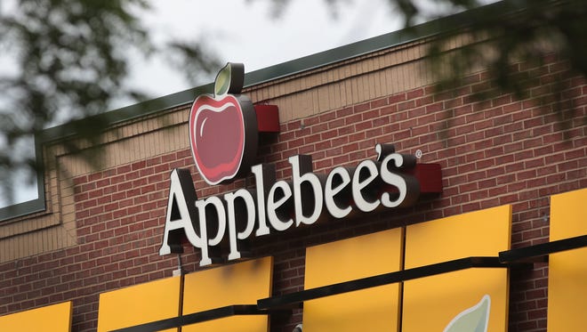 An Applebee's restaurant in Chicago.