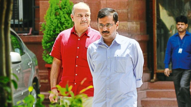 2-0-577811135-25-Aug15-DLI-SV-MN-Kejriwal-08-0_1680268377533_1723782004281.jpg