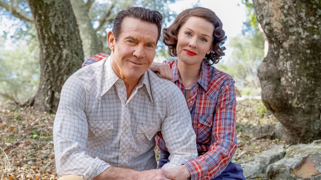 Dennis Quaid and Penelope Ann Miller as Ronald and Nancy Reagan