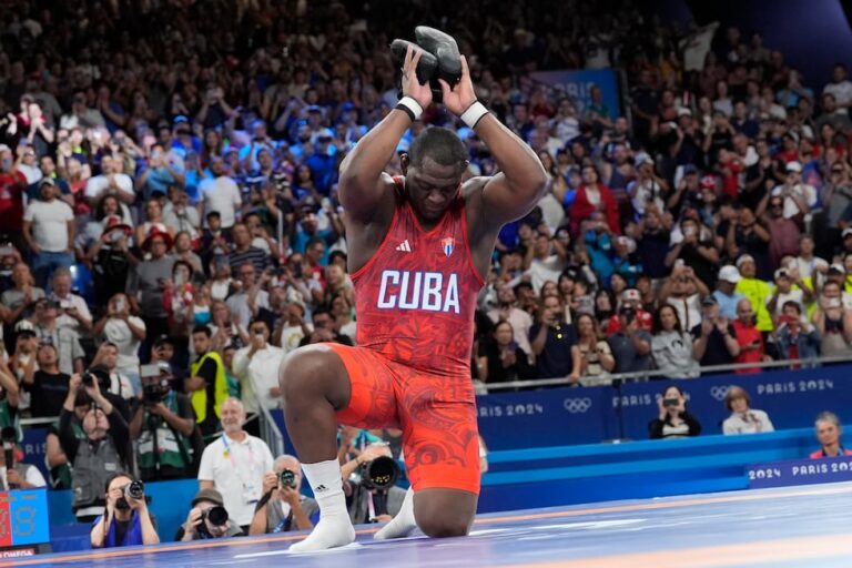 Greco-Roman-wrestler-Mijain-Lopez-becomes-first-Olympian-to-win-gold.jpg