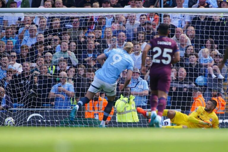 Manchester-City-vs-Ipswich-Town-LIVE-Premier-League-latest-score.jpeg