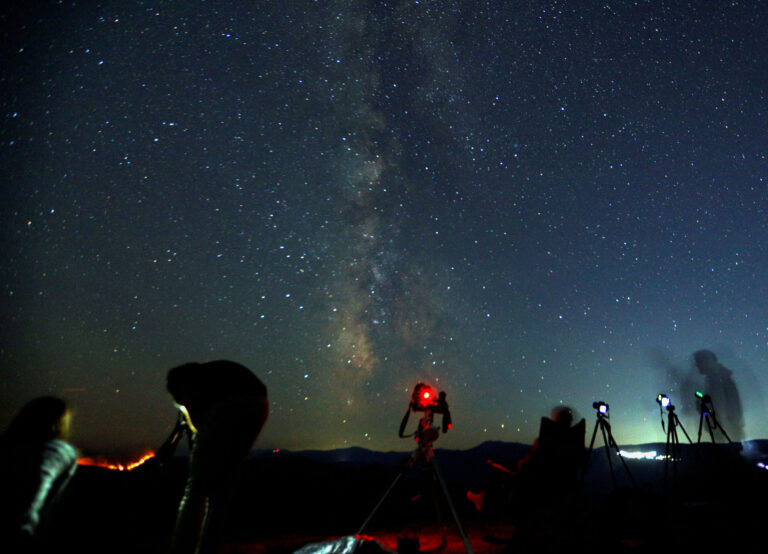 See-Perseid-Meteor-Shower-in-Photos.jpg