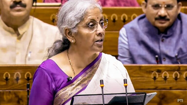 ablr10k8_nirmala-sitharaman-budget-pti_625x300_23_July_24.jpeg