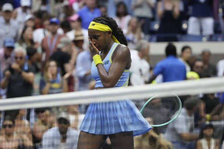 1725273017_Coco-Gauff-loses-at-the-US-Open-to-Emma-Navarro.jpg