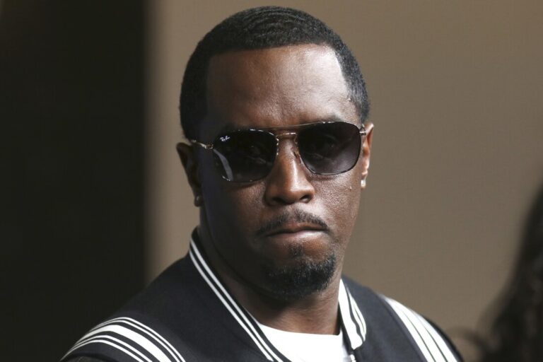 1726554621_Sean-Diddy-Combs-is-arrested-in-New-York-after-federal.jpg