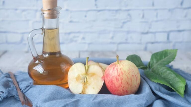 6nat90qg_-gelatinapple-cider-vinegar-mask_625x300_23_November_22.jpg