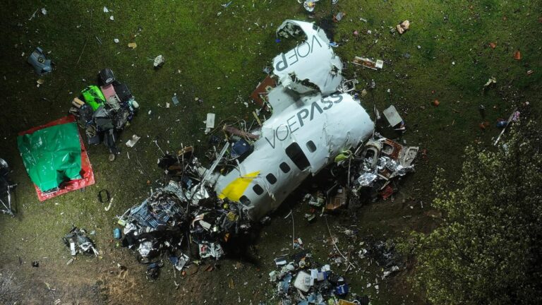 Cockpit-audio-indicates-de-icing-problems-in-deadly-Brazil-plane-crash.jpg