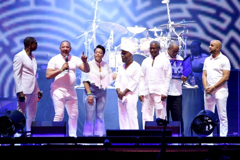 Frankie-Beverly-passes-away-at-77.jpg