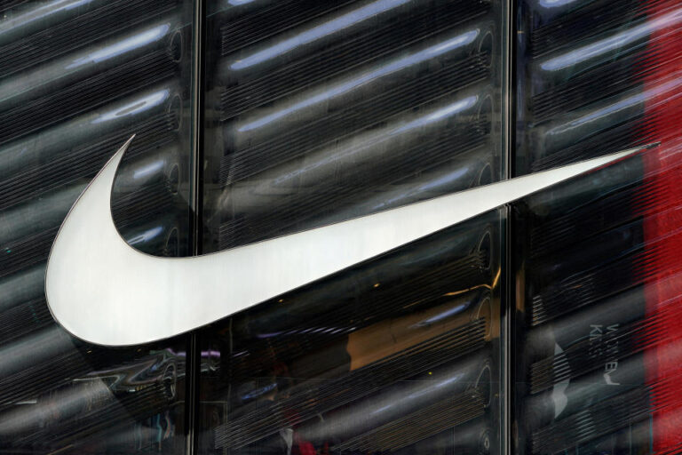 Nike-stock-pops-after-retailer-names-former-executive-Elliott-Hill.jpeg