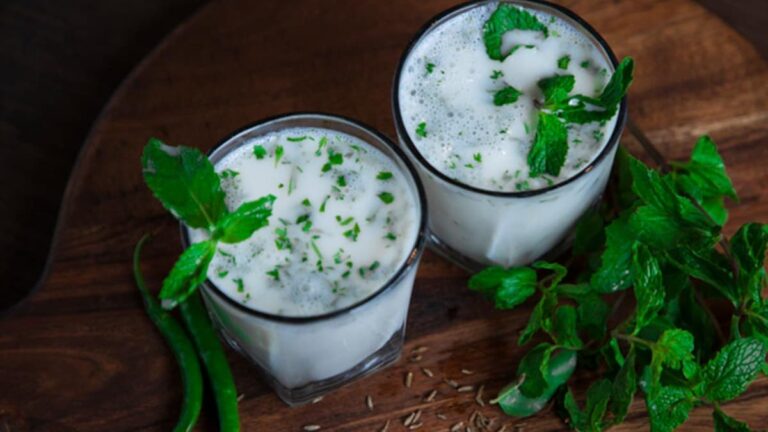 qit4m6po_maharashtrian-style-buttermilk_625x300_07_February_23.jpg