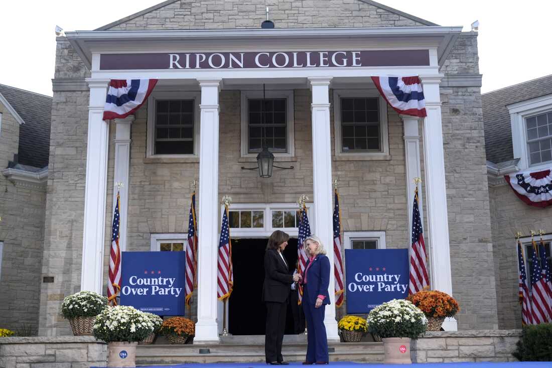 Vice President Harris and former Rep. Liz Cheney, R-Wyo., during a campaign event in Ripon, Wis., on Oct. 3.