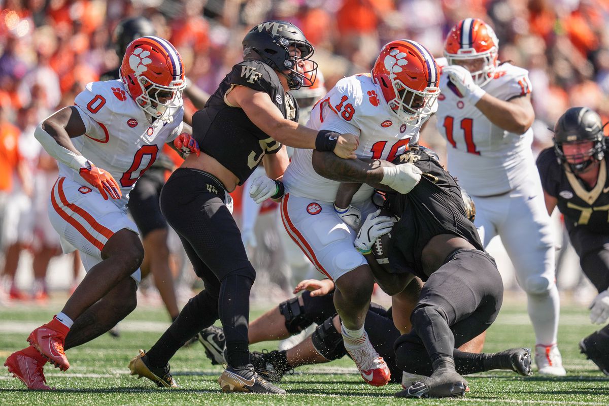 Clemson v Wake Forest