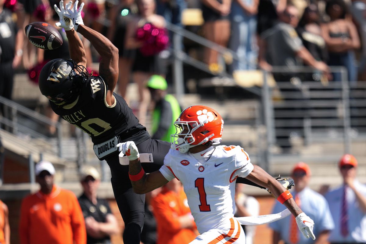 Clemson v Wake Forest