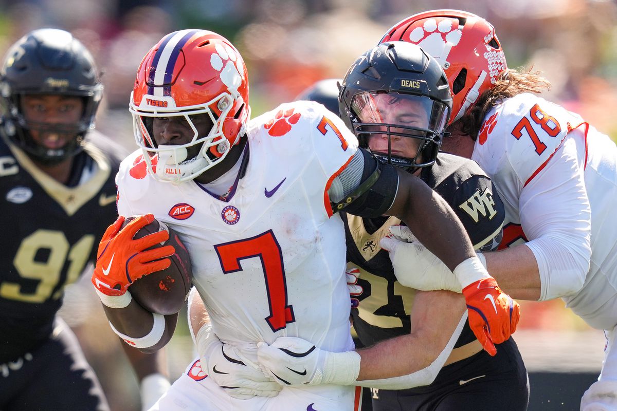 Clemson v Wake Forest