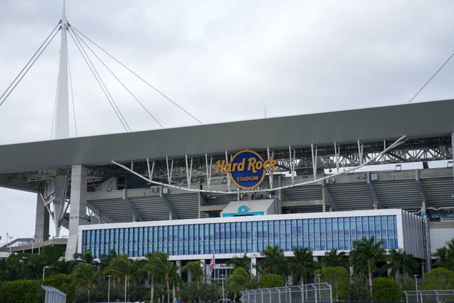 Taylor Swift fans arrive early Thursday morning to Hard Rock Stadium in Miami on Thursday, Oct. 17, 2024.