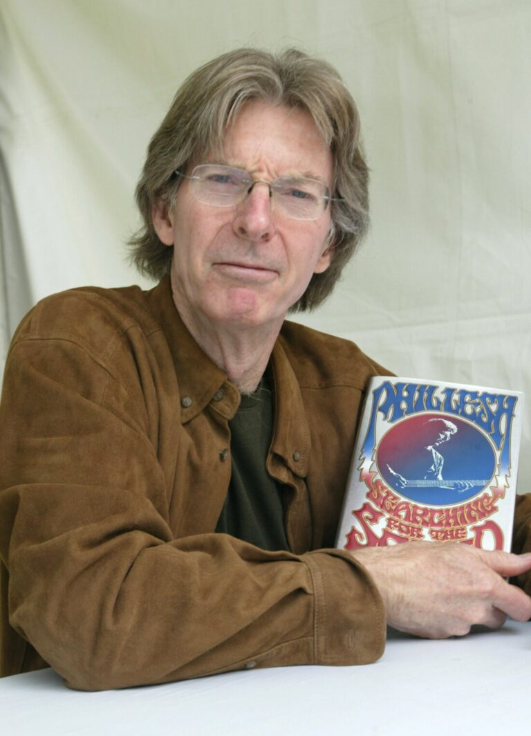 1729898406_The-Grateful-Dead-bassist-Phil-Lesh-dies-at-84.jpeg