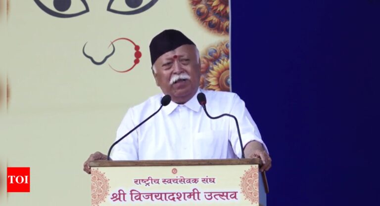 Being-weak-is-a-crime-Mohan-Bhagwat-at-Dussehra-event.jpg