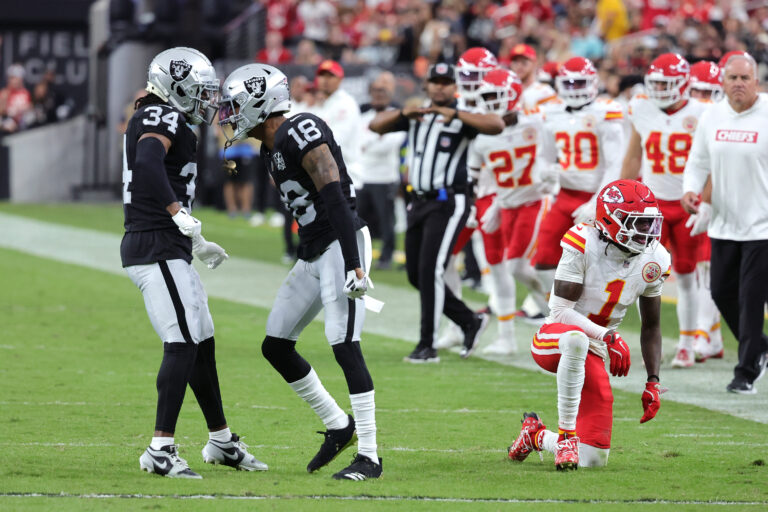 Best-photos-from-Raiders-Week-8-game-vs-Chiefs.jpg