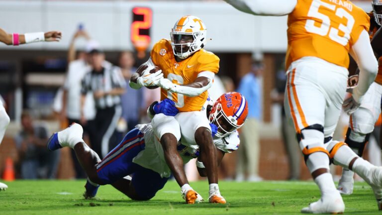 FINAL-No-8-Tennessee-23-Florida-17-OT.JPG