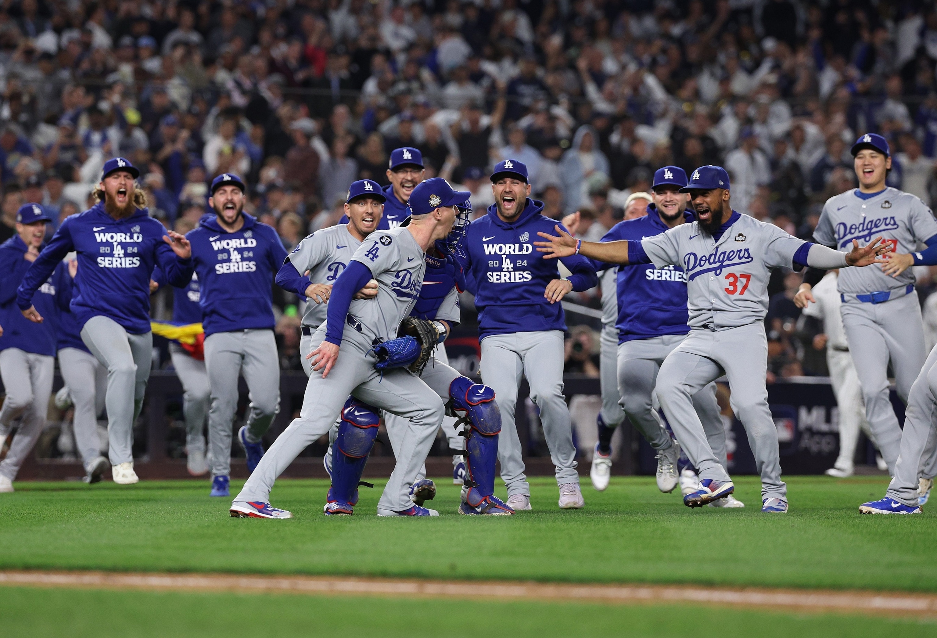 PHOTO: World Series - Los Angeles Dodgers v New York Yankees - Game 5