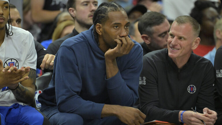 Report-Kawhi-Leonard-to-miss-start-of-season-to-rehabilitate.jpg