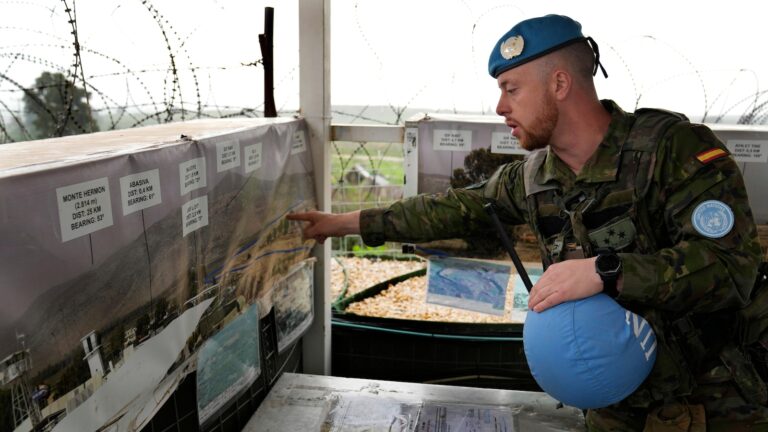 UN-peacekeepers-in-southern-Lebanon-staying-put-despite-Israeli-warnings.jpg