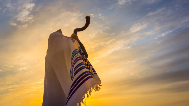 Yom-Kippur-is-the-time-to-return-if-youre-anti-Israel–.jpg