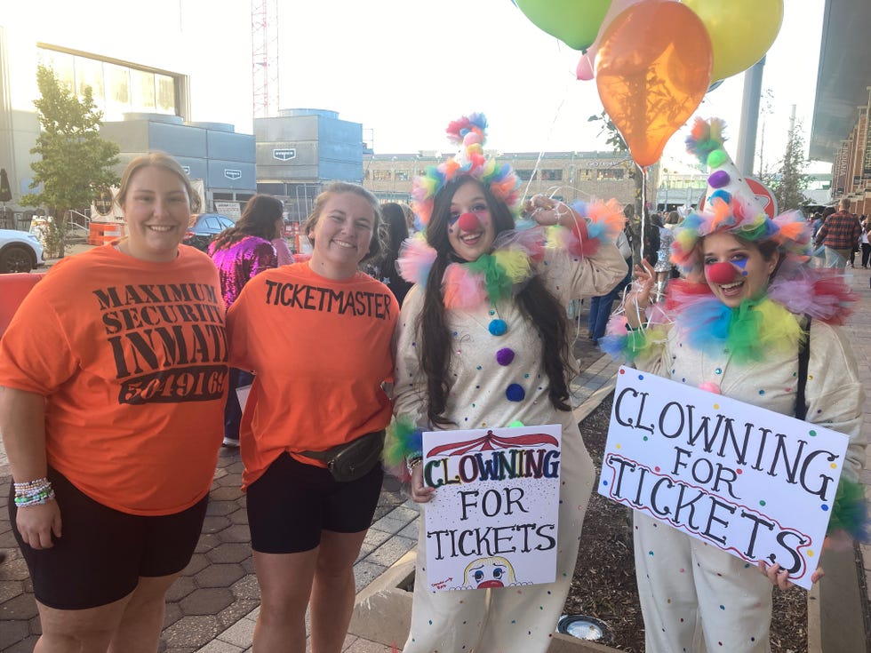 From left, Andie Vandertie and Sam Korn met Stephanie Carrell and Rachel Carrell outside the Indiana Convention Center on Nov. 1, 2024, and the four bonded over their lack of tickets to the Eras Tour in Indianapolis.