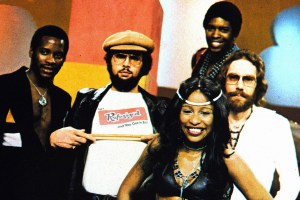 UNSPECIFIED - JANUARY 01:  (AUSTRALIA OUT) Photo of Chaka KHAN and RUFUS & CHAKKA KHAN; Chaka Khan (front)  (Photo by GAB Archive/Redferns)