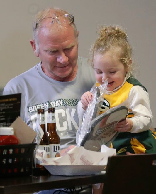 Clubhouse Live celebrates 350th show with guest Green Bay Packers great Don Majkowski in the Fox Club at Fox Cities Stadium in Grand Chute, Wis. on Monday, Novenber 4, 2024.
Wm. Glasheen USA TODAY NETWORK-Wisconsin